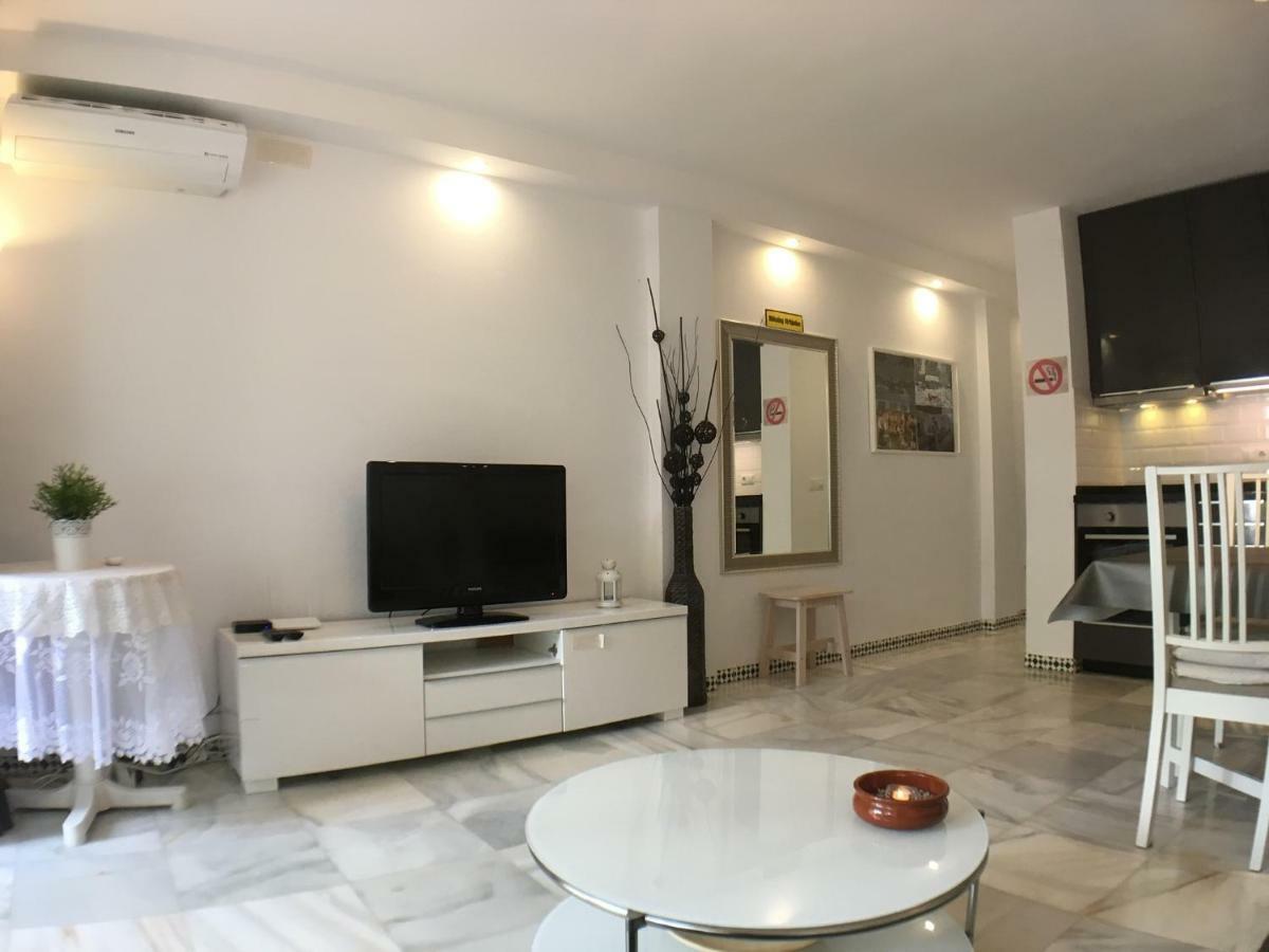 Rio Marina Apartment Nerja Exterior photo